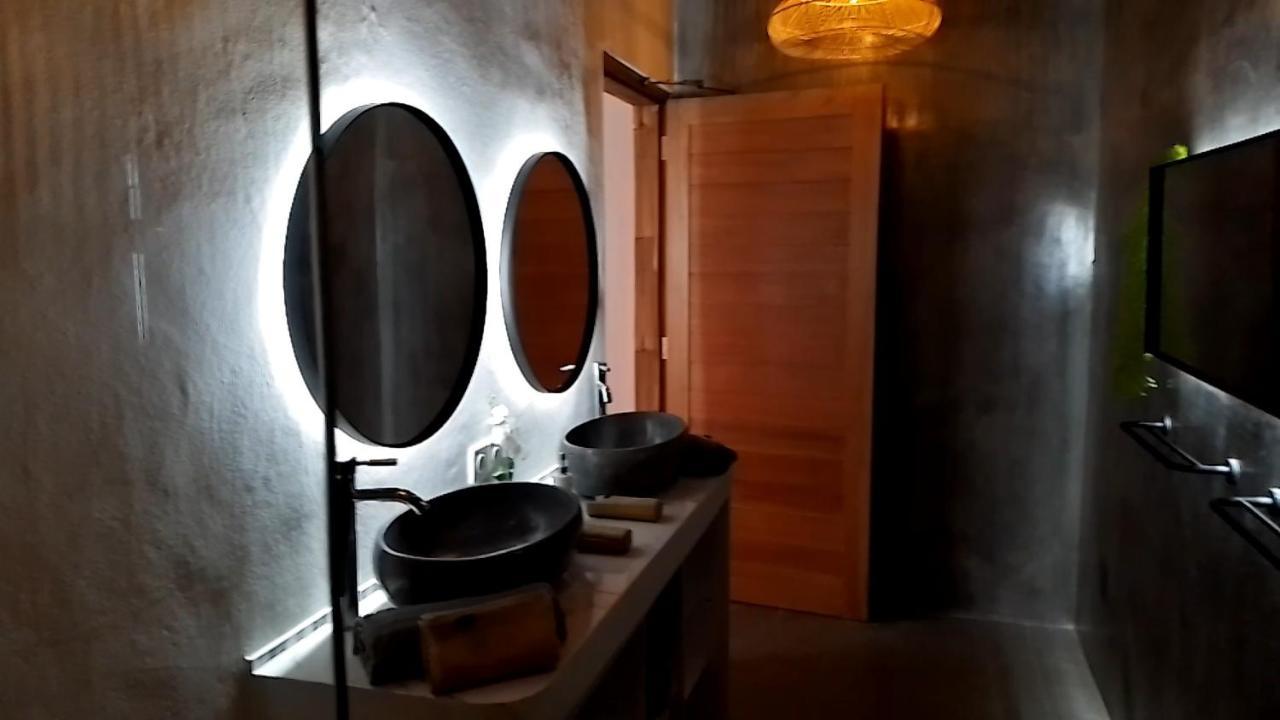 Agape Unlimited Villa Canggu  Exterior photo